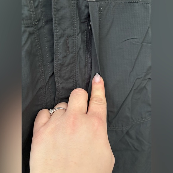 The North Face men’s nylon adjustable long sleeve button down collar grey XL - Picture 3 of 13